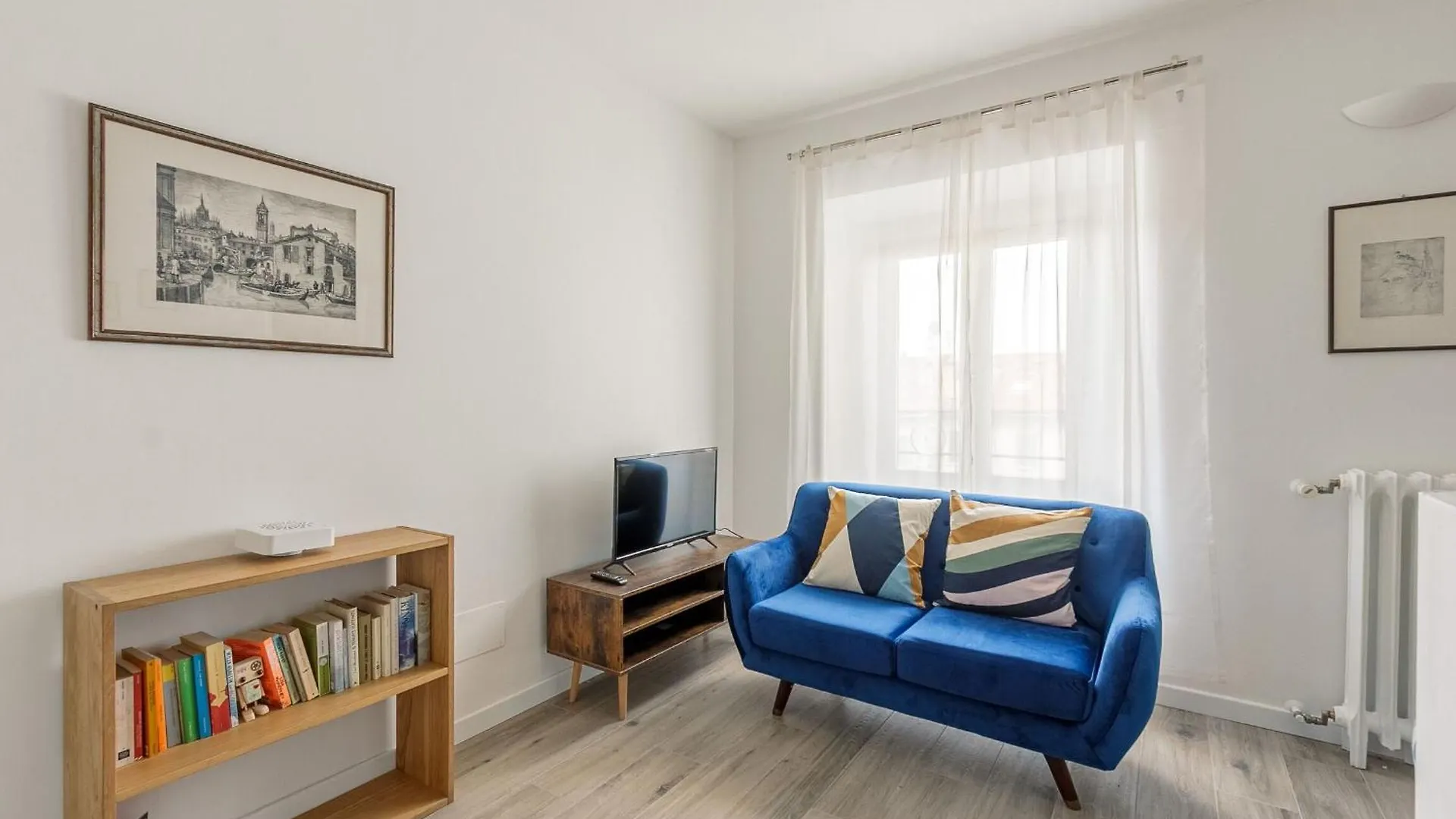 Apartment Tadino Ai Giardini Indro Montanelli By Halldis Milan Italy